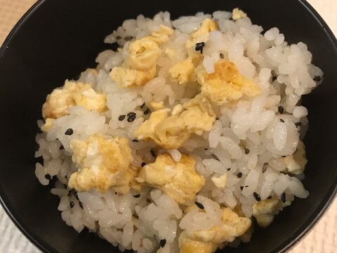 何もない日の朝ごはんに❗️卵混ぜこみご飯❗️